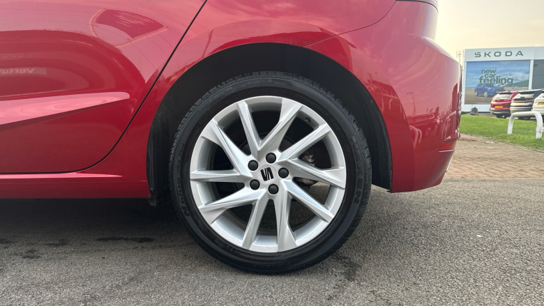 SEAT Ibiza 1.0 TSI 115 FR 5dr Petrol Hatchback